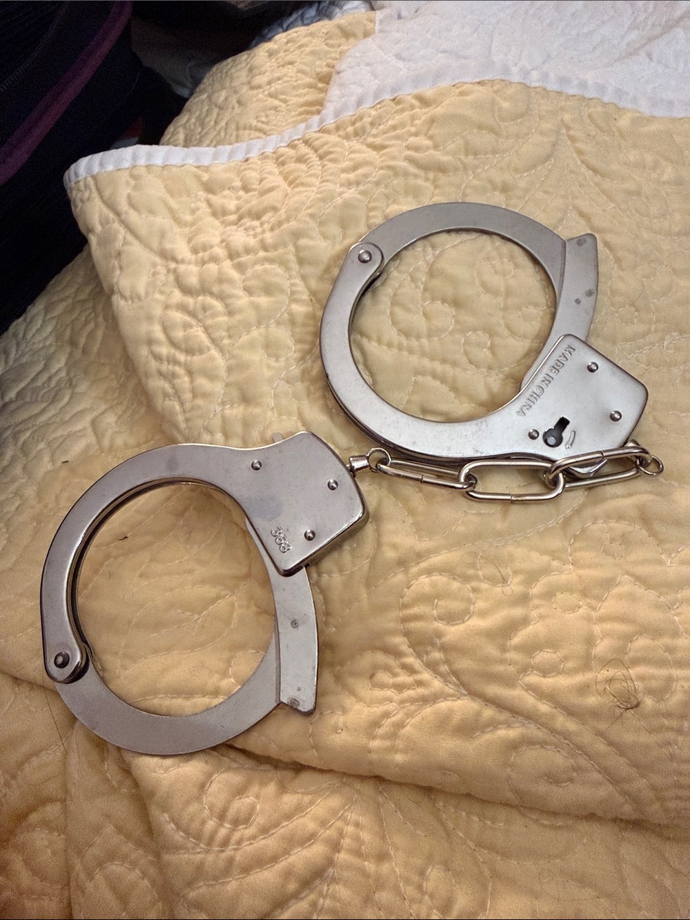 Fake Stainless Steel Metal Handcuffs - Silver - costume accessory
